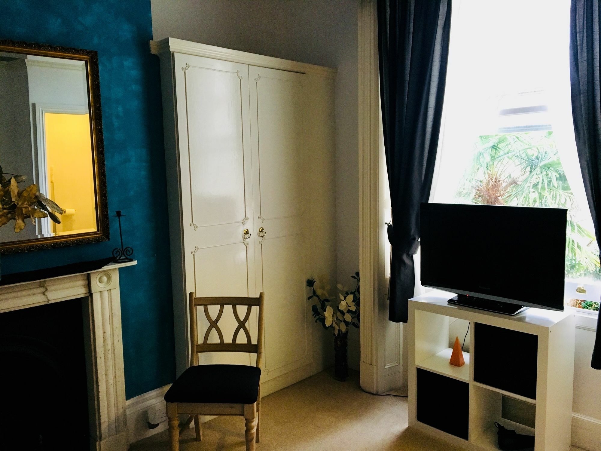 Bentons Guest House Cheltenham Extérieur photo